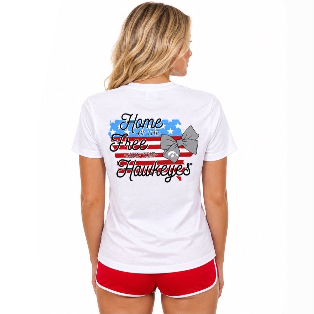Iowa T Shirt Size Medium Home of the Free and the Hawkeyes Front Back Logos USA
